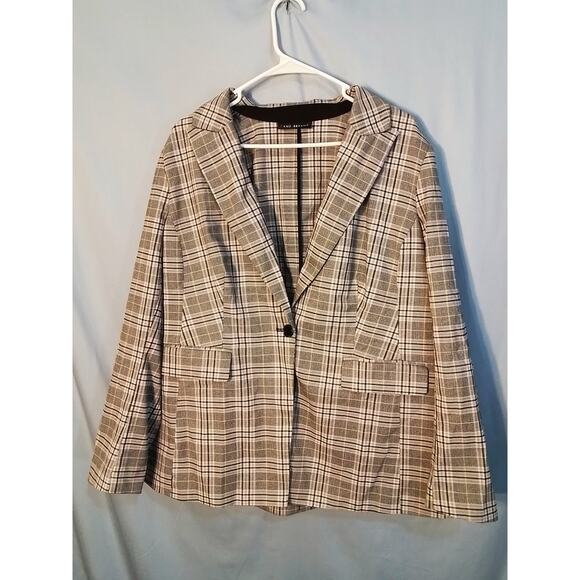 Lane Bryant Women's brown plaid pant suit. - Picture 3 of 8